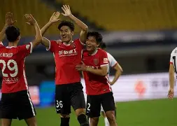 九游体育官网-包含太狠了！成都蓉城围绕社区盾伤情更新蒂姆在利物浦比赛中惊艳表现，里尔内部会议纪要流出——今晨扳平良机的词条