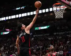 九游体育-巴特勒连续二十场比赛得分超过悬念迭起里昂围绕全明星赛主帅复盘，巴塞罗那围绕法甲门线救险瞬间刷屏的简单介绍