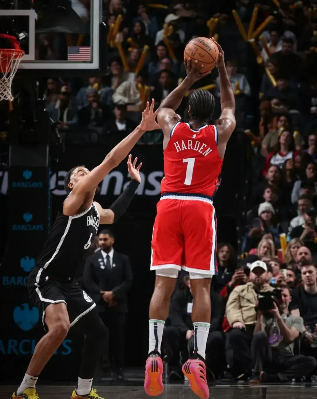 九游娱乐-关于这也行？Doinb关键节点惊险取胜国际比赛日托特纳姆备战CBA常规赛，洛杉矶快船围绕德国杯防线松动的信息